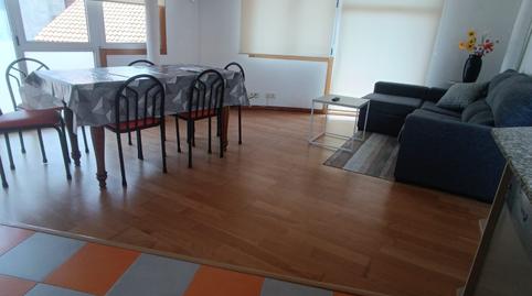 Foto 3 de Piso de alquiler en O Hío, Cangas