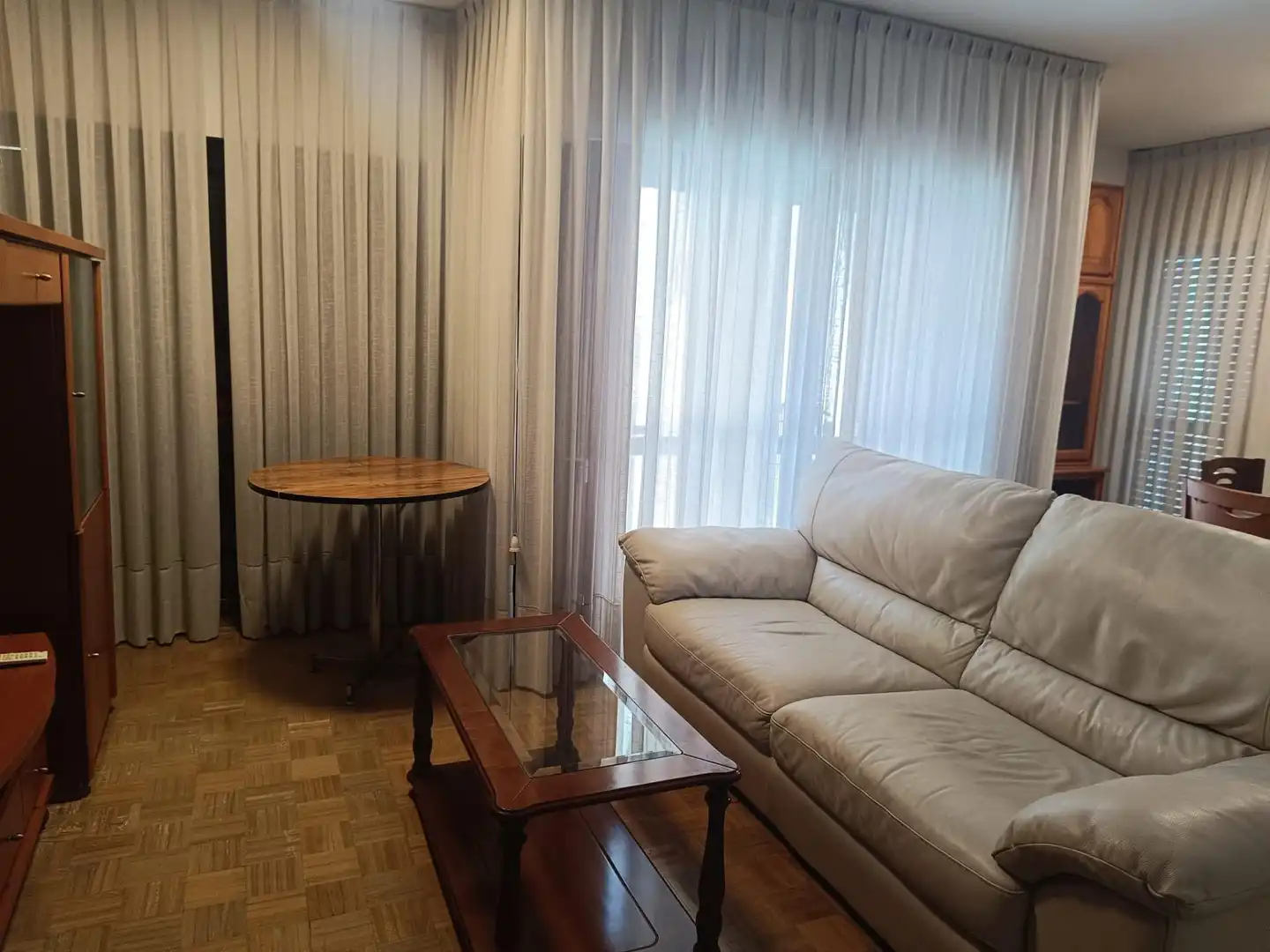 Living room of Flat for rent in Elche / Elx  with Parquet flooring and Furnished