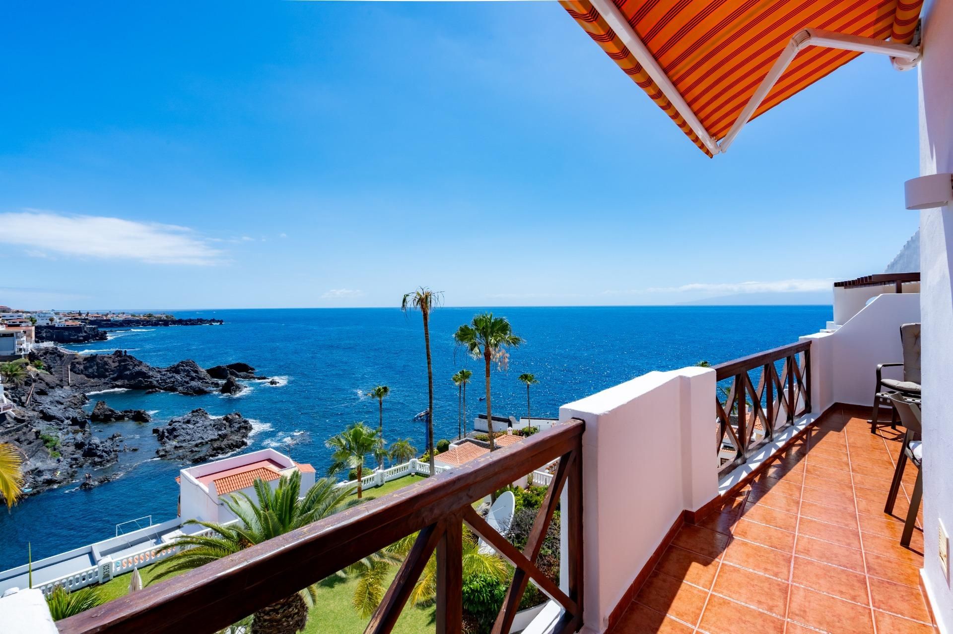 Exterior view of Apartment to rent in Santiago del Teide  with Heating, Private garden and Terrace