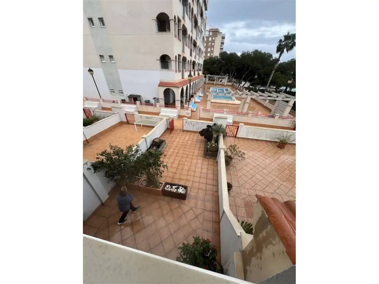 Vista exterior de Casa adosada en venda en La Manga del Mar Menor amb Aire condicionat, Terrassa i Moblat