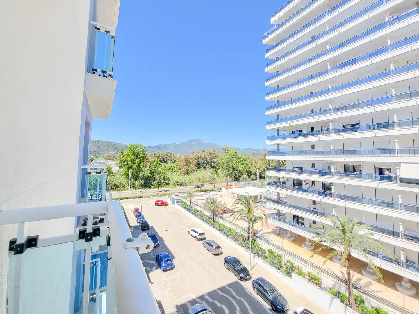 Vista exterior de Pis en venda en Gandia amb Aire condicionat, Calefacció i Jardí privat