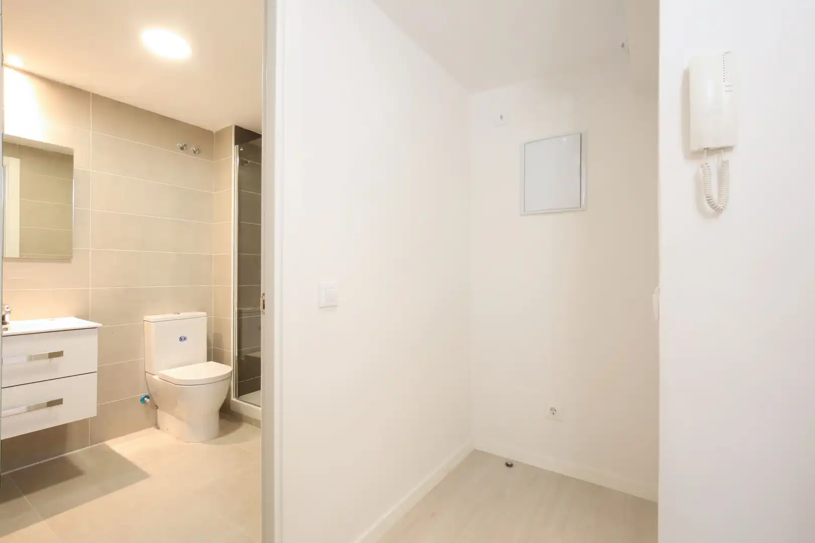 Wohnungen zur Miete in Madrid mit Heizung, Terrasse und Ofen