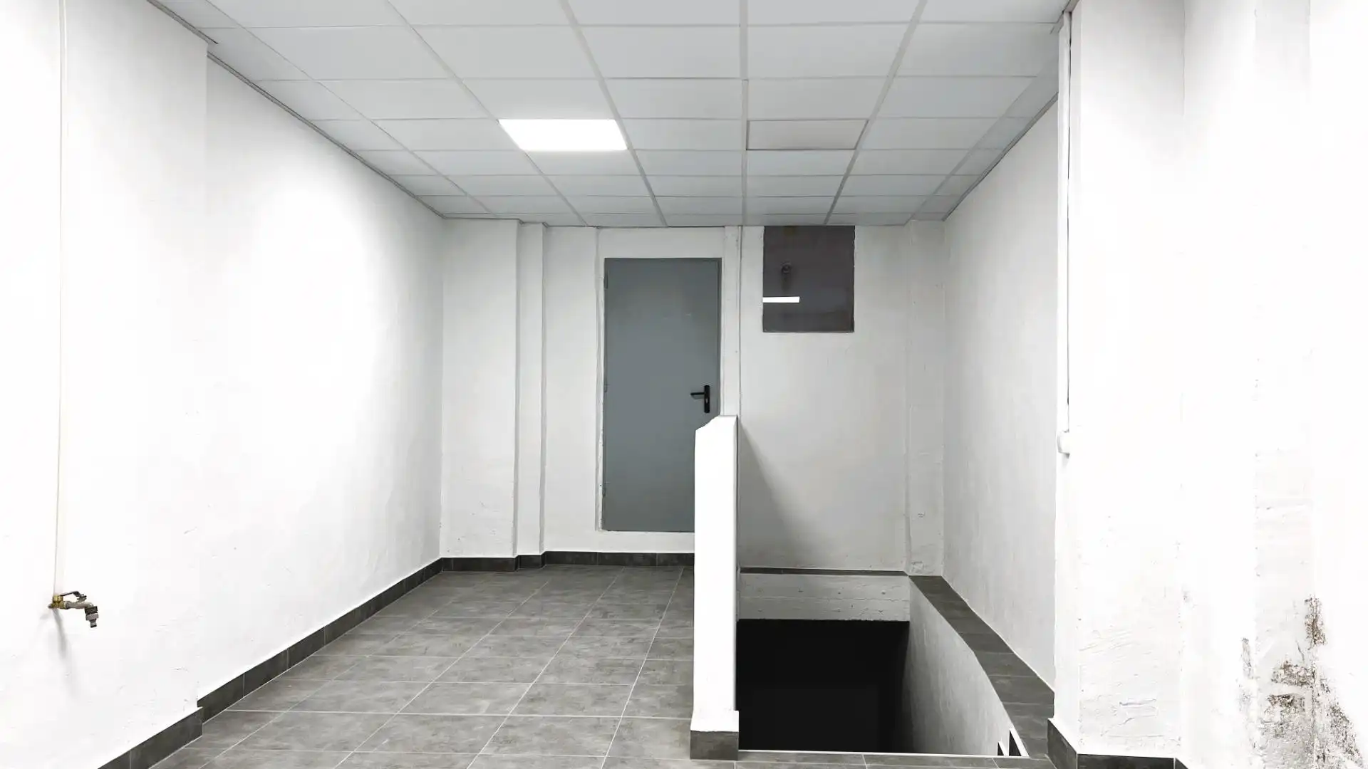 Business premises for sale in Calle de Basilio Boggiero, imagen 6