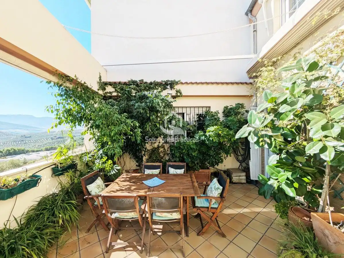 Terrassa de Casa o xalet en venda en Jaén amb Aire condicionat, Terrassa i Traster