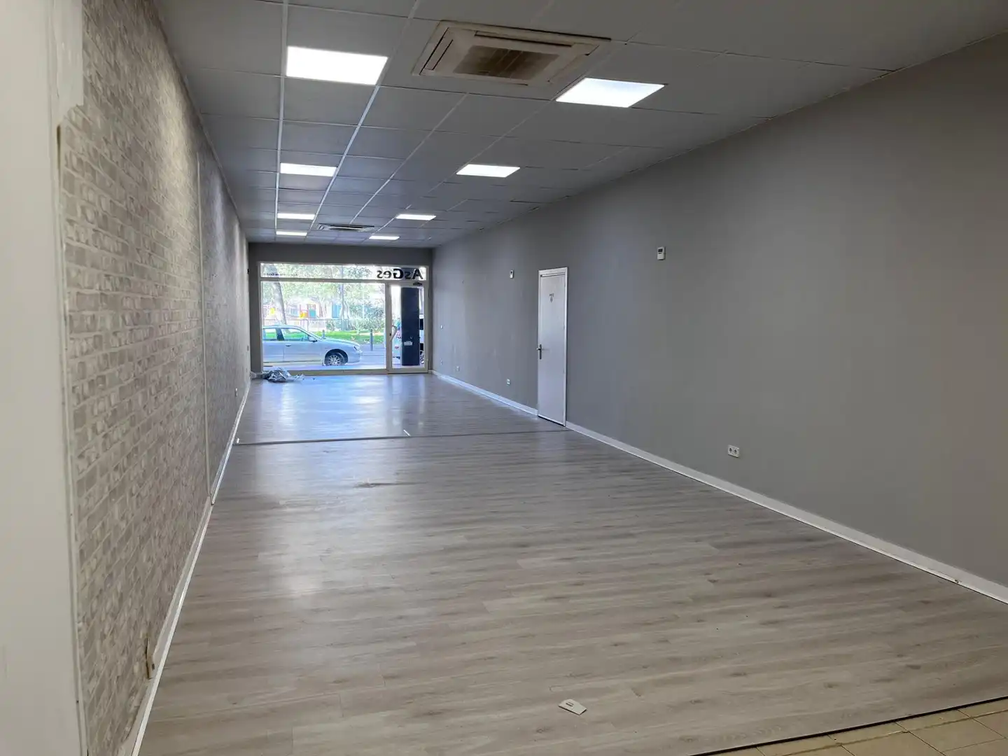 Local comercial en alquiler en Platja Gran, imagen 8