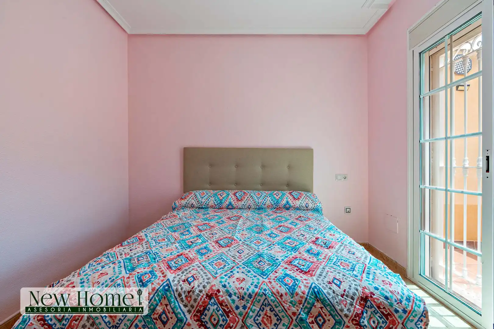 Habitación de Casa adosada en venta en Vícar con Terraza