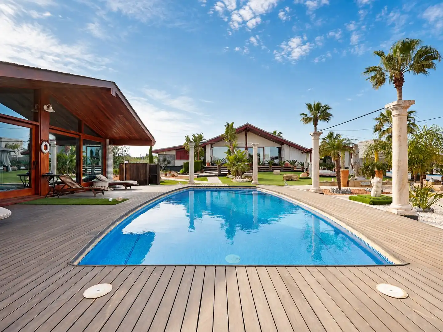 Swimming pool of Houses for sale in L'Ampolla