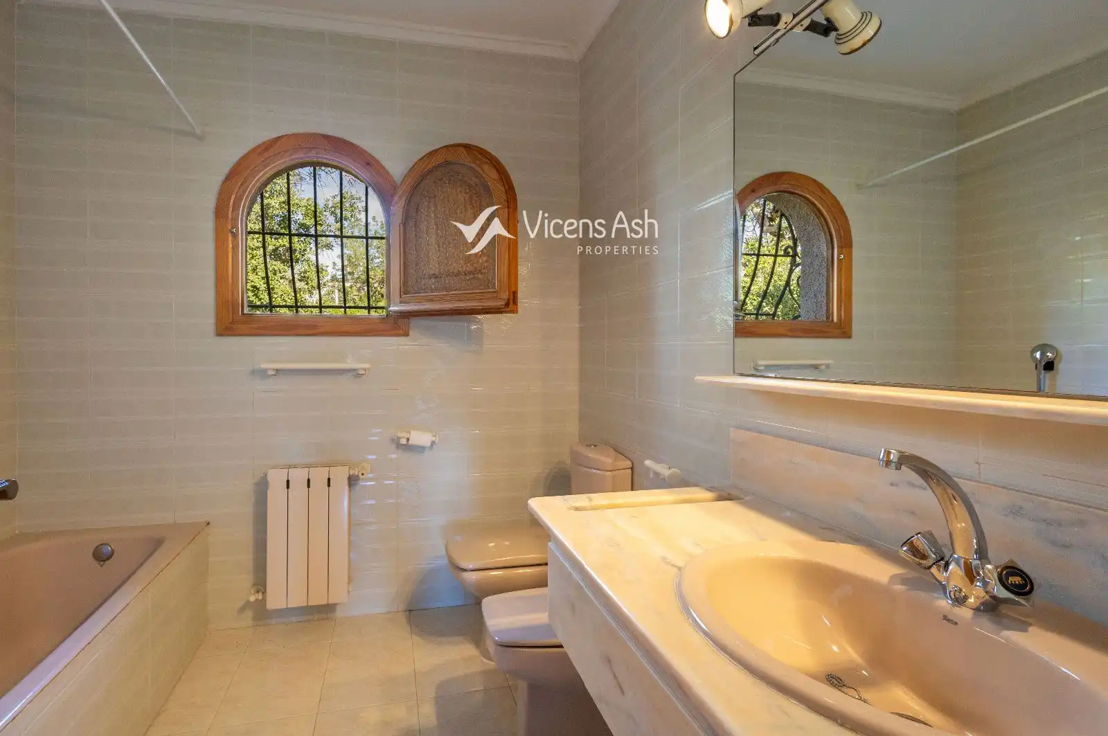 Bathroom of Houses for sale in Jávea / Xàbia  with Heating and Swimming Pool