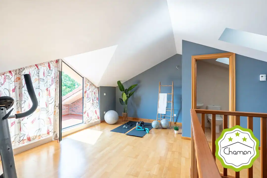 Schlafzimmer von Einfamilien-Reihenhaus zum Verkauf in Barakaldo  mit Heizung, Privatgarten und Terrasse