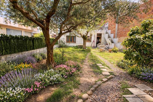 Casa adosada en Venta en Passeig d'Olot en Santa Eugènia