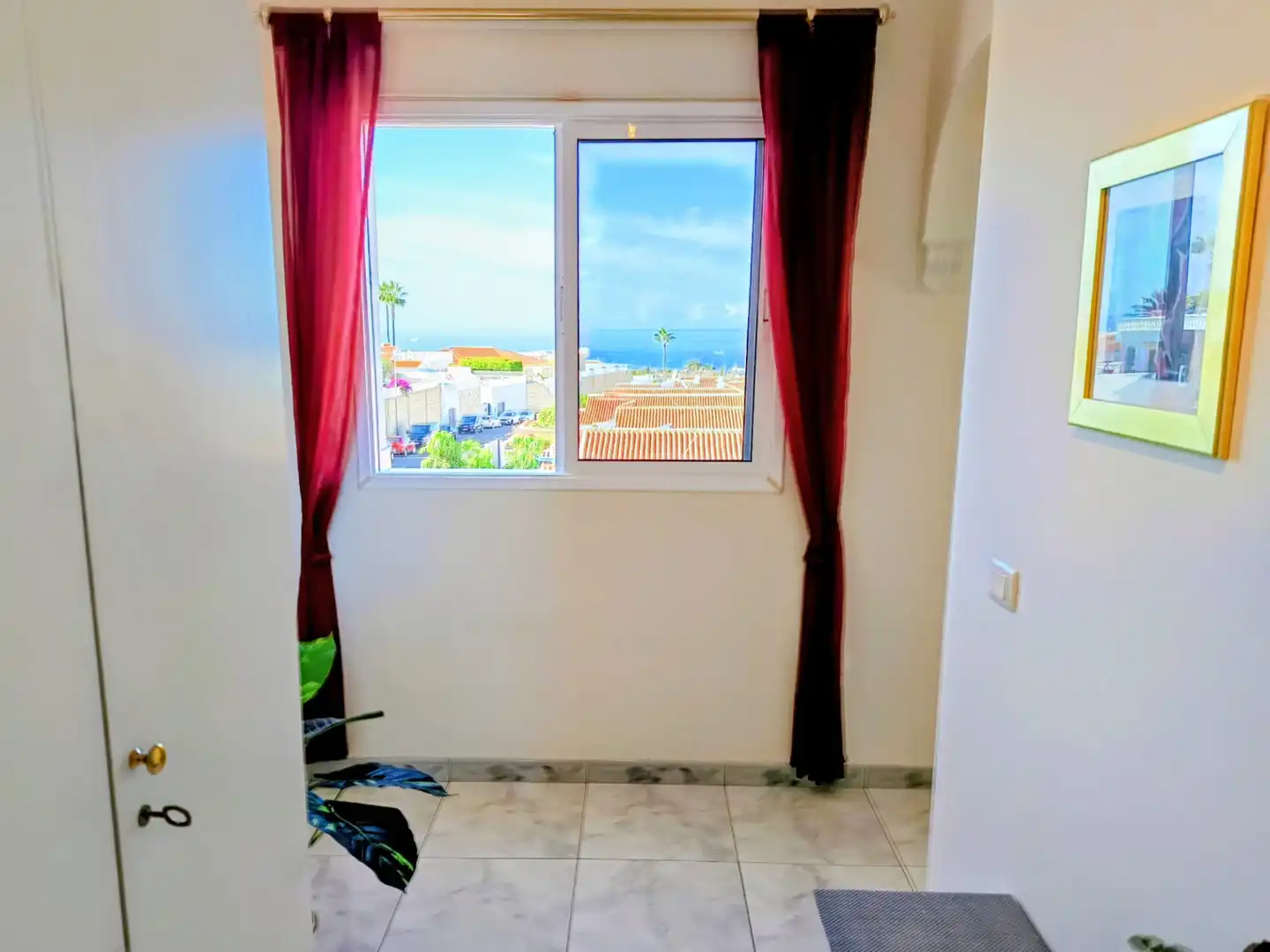 Habitación de Apartamento en venta en Adeje con Terraza, Trastero y Amueblado