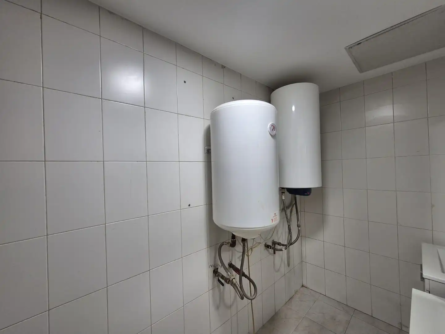Baño de Local en venta en Majadahonda con Aire acondicionado y Calefacción