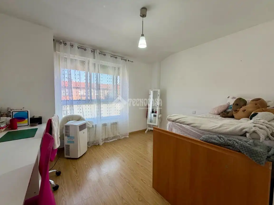 Casa pareada en venta en Villanueva de la Torre, imagen 33