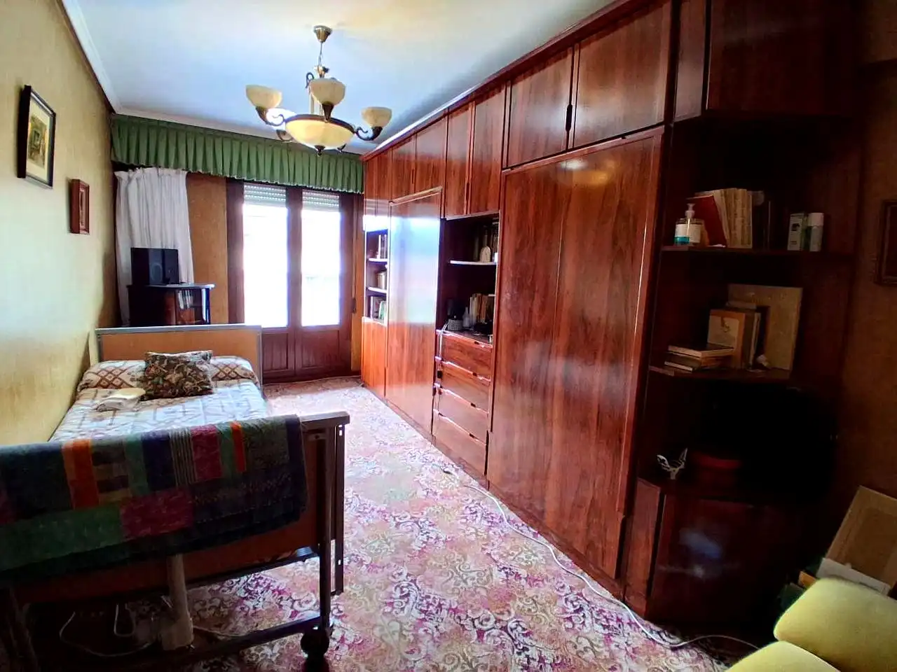 Schlafzimmer von Wohnung zum Verkauf in Barakaldo  mit Heizung und Balkon