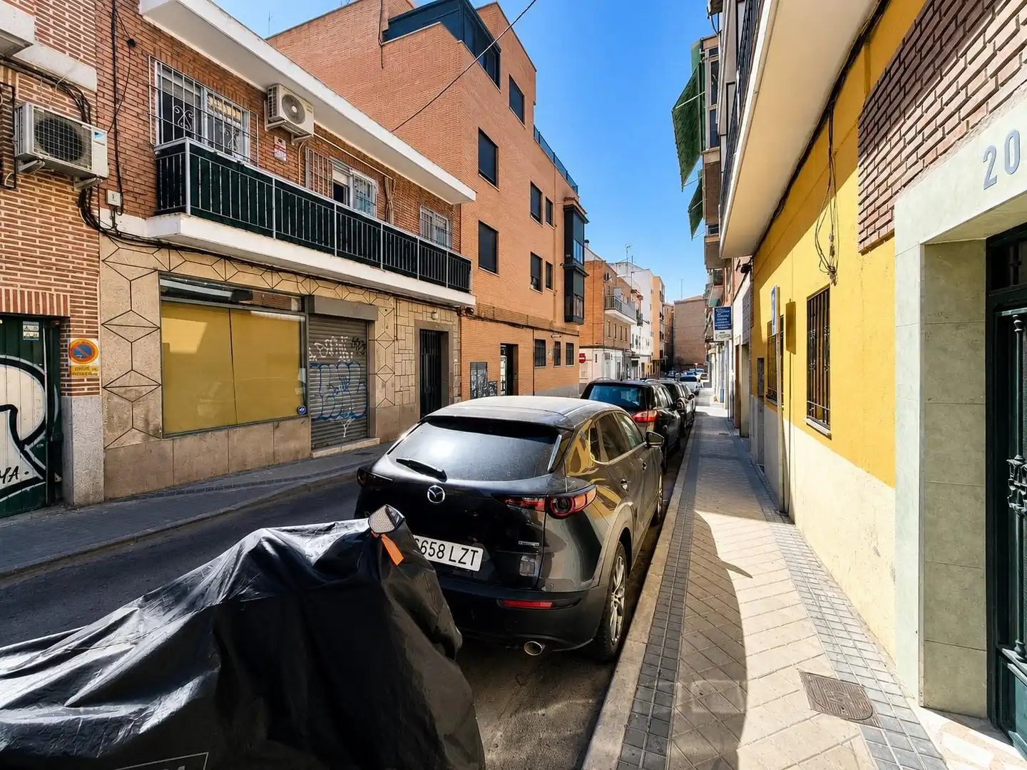 Vista exterior de Casa o xalet en venda en Madrid