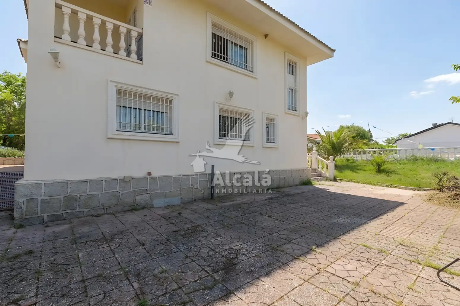 Vista exterior de Casa o chalet en venta en Galápagos con Aire acondicionado, Calefacción y Terraza