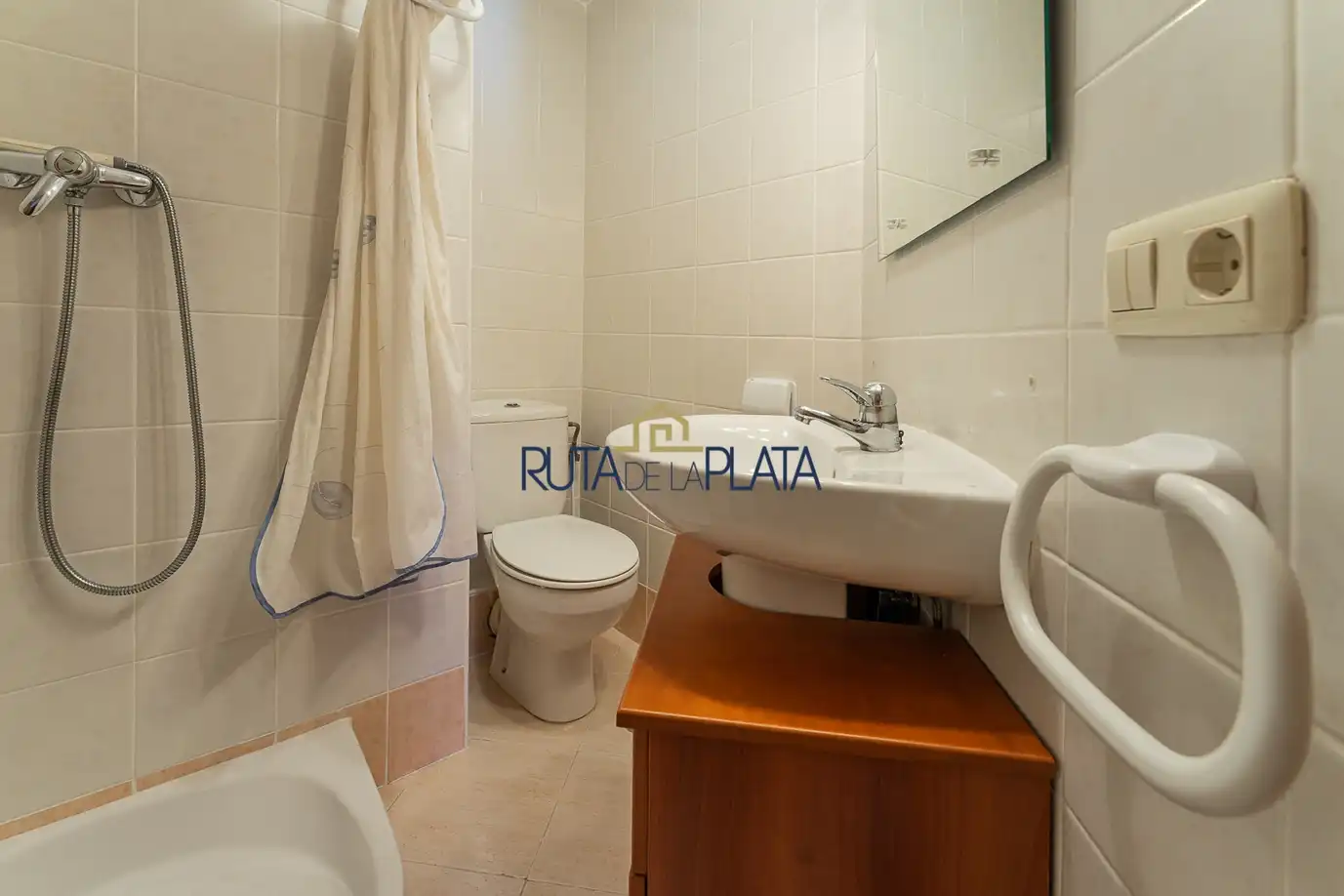 Duplex con terrazza in affitto a Calle de Alonso de Tejada 17, imagen 34