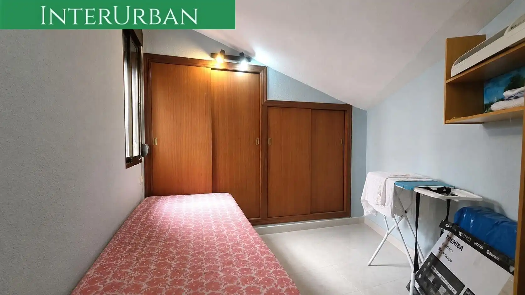 Schlafzimmer von Haus oder Chalet zum Verkauf in Llíria mit Klimaanlage, Heizung und Terrasse