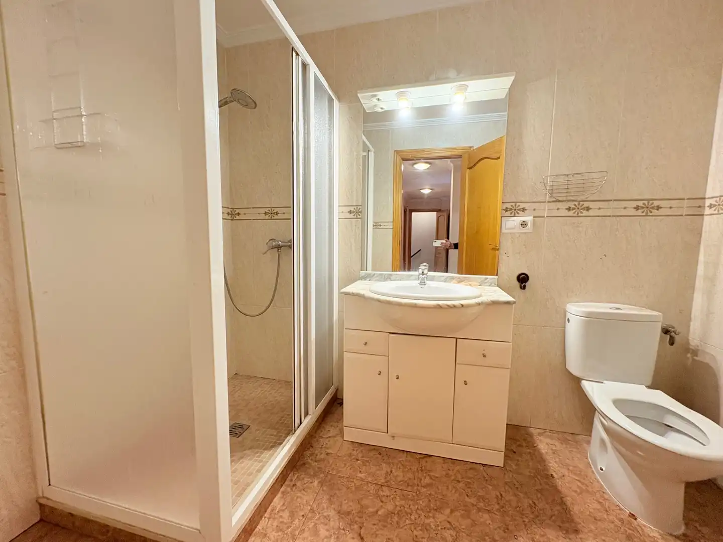 Baño de Planta baja en venta en Vilamarxant con Terraza, Trastero y Balcón