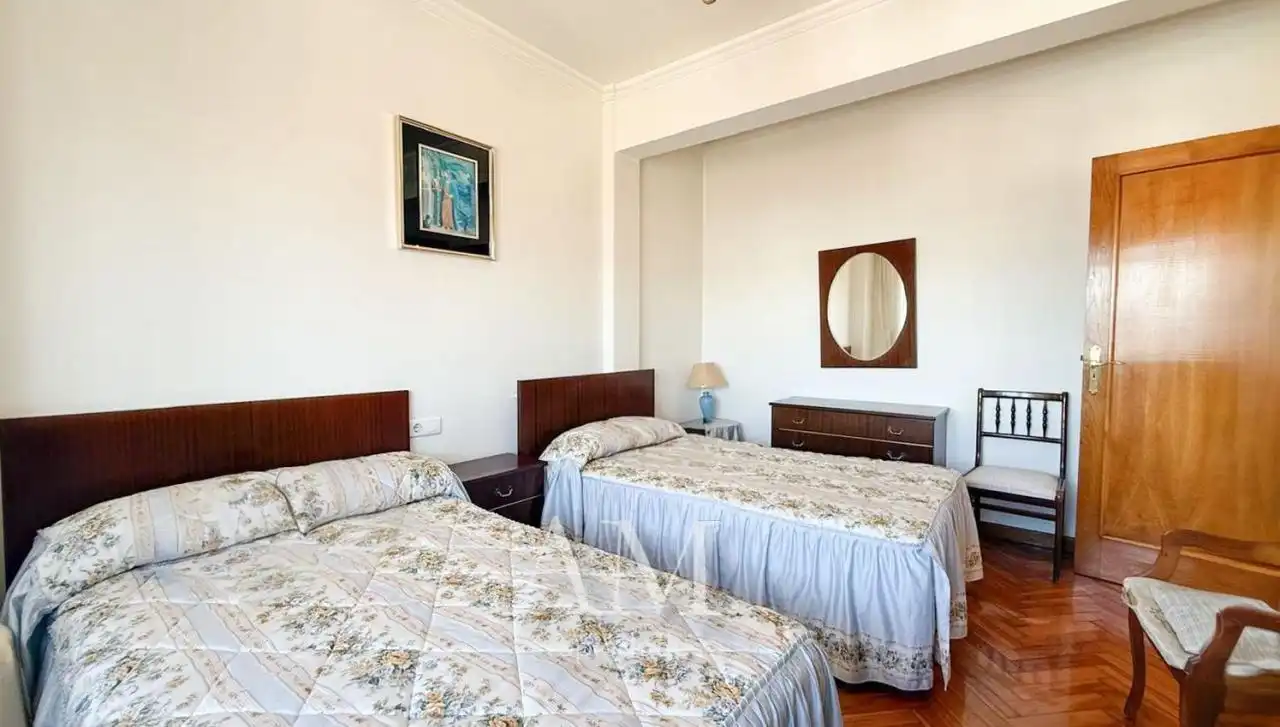 Piso con ascensor en venta en Calle Venezuela, imagen 27