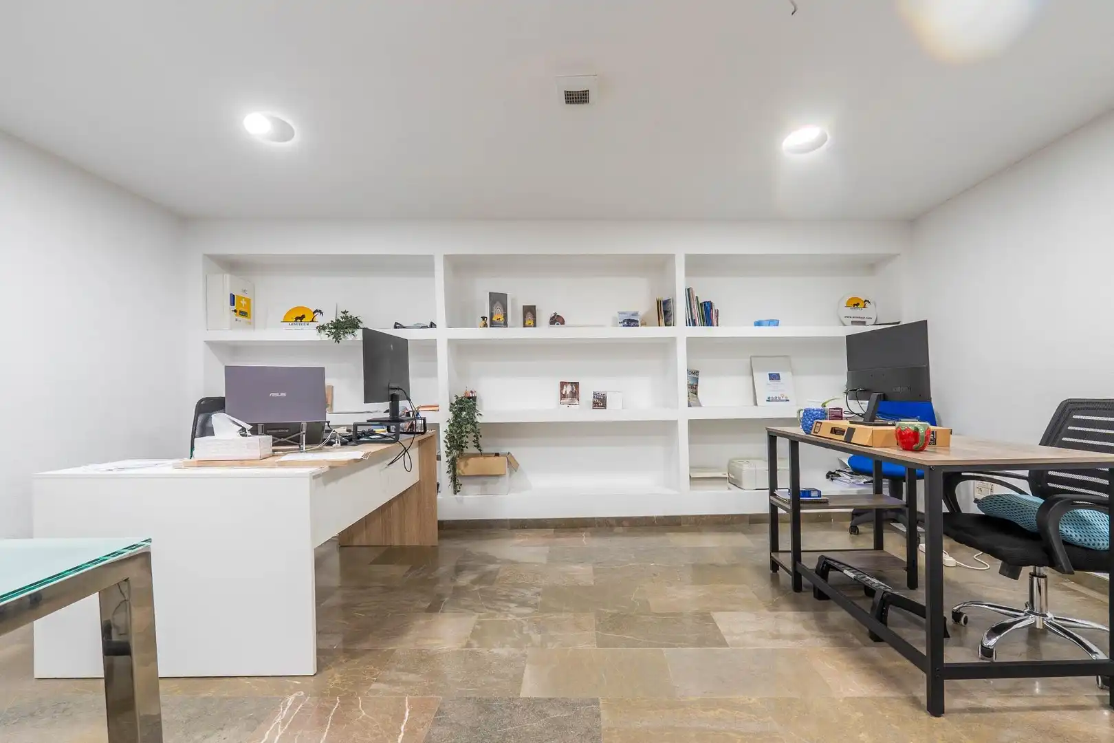 Buildings for sale in Granada