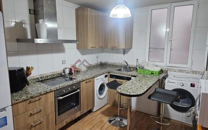 Kitchen of Flat for sale in León Capital   with Heating