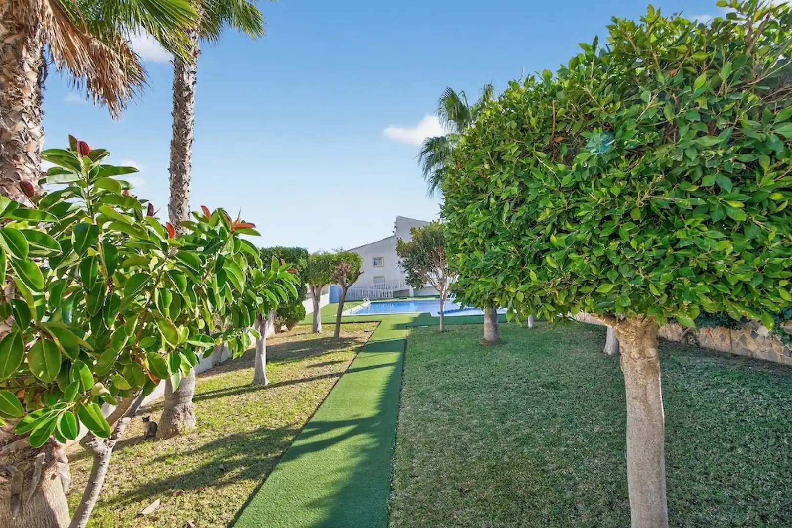 Jardí de Pis en venda en Santa Pola amb Aire condicionat, Terrassa i Piscina comunitària