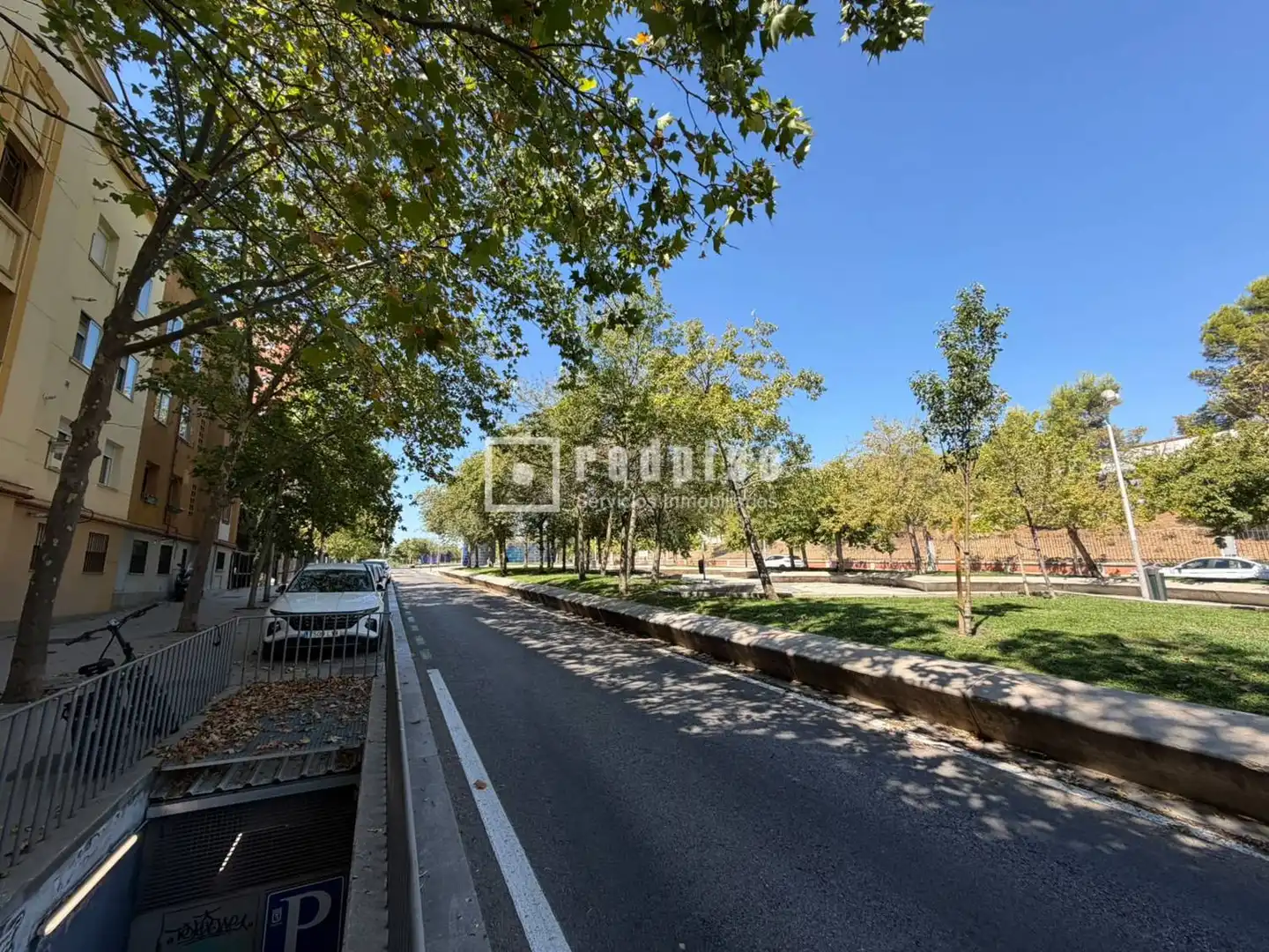 Vista exterior de Pis en venda en Madrid amb Calefacció, Terrassa i Traster