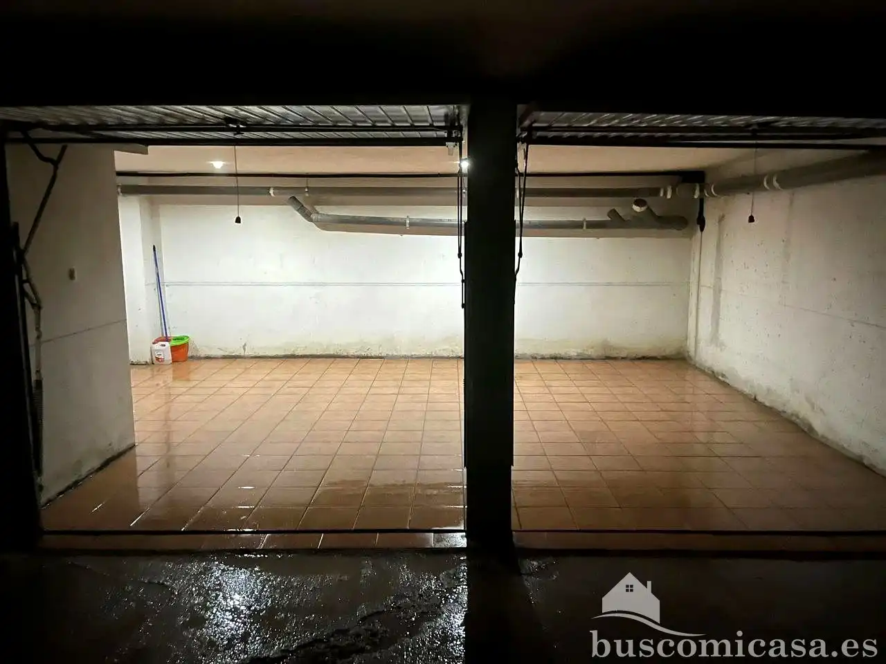Garaje en venta en Linares