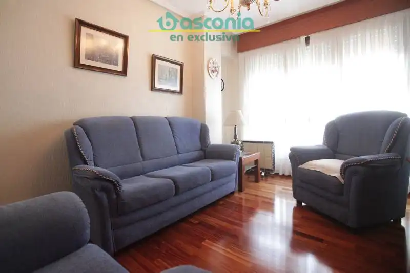 Piso con ascensor en venta en Leon Kalea, imagen 3