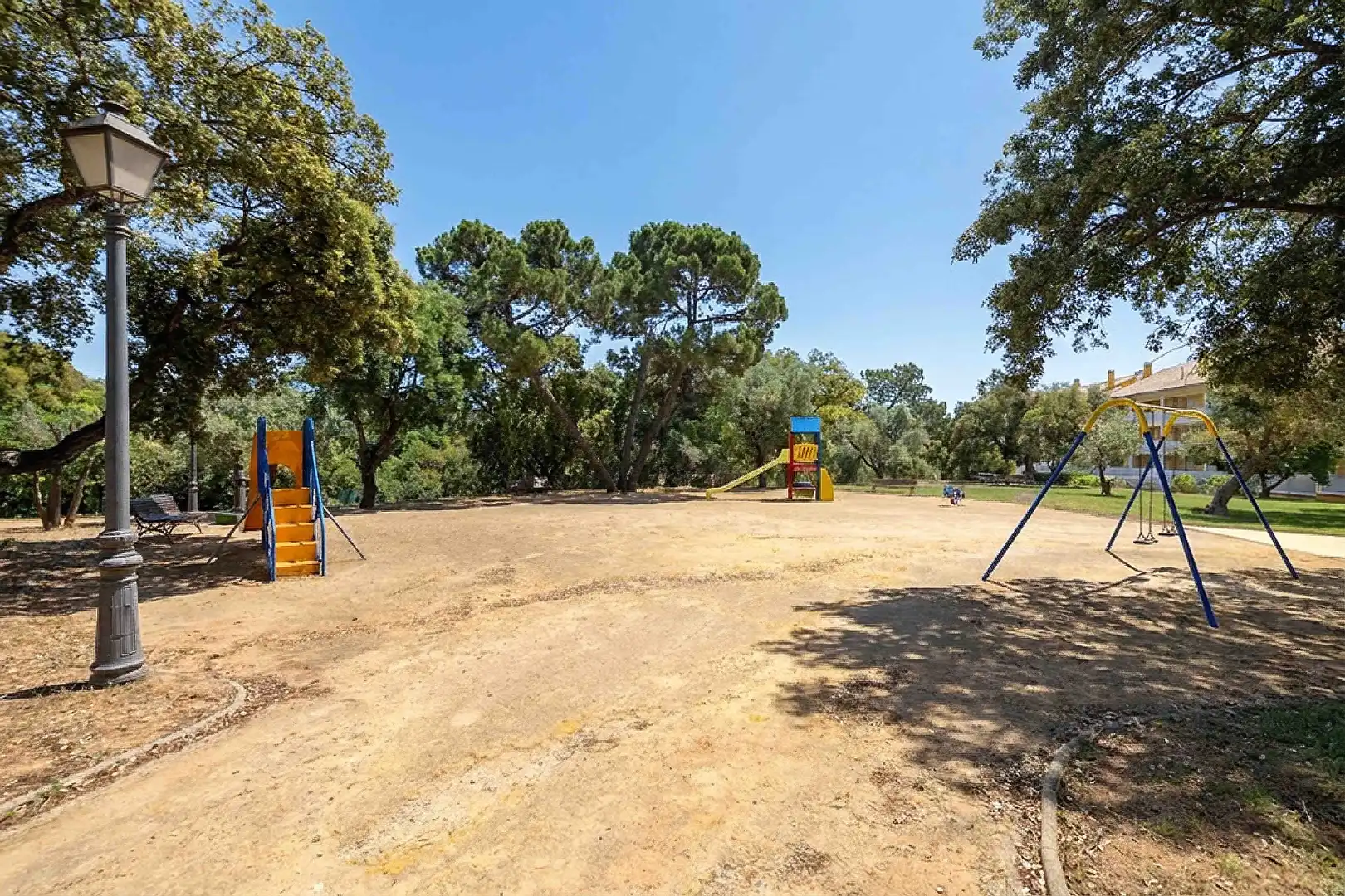 Parking of Detached homes for sale in Marbella  with Air Conditioner, Heating and Private garden