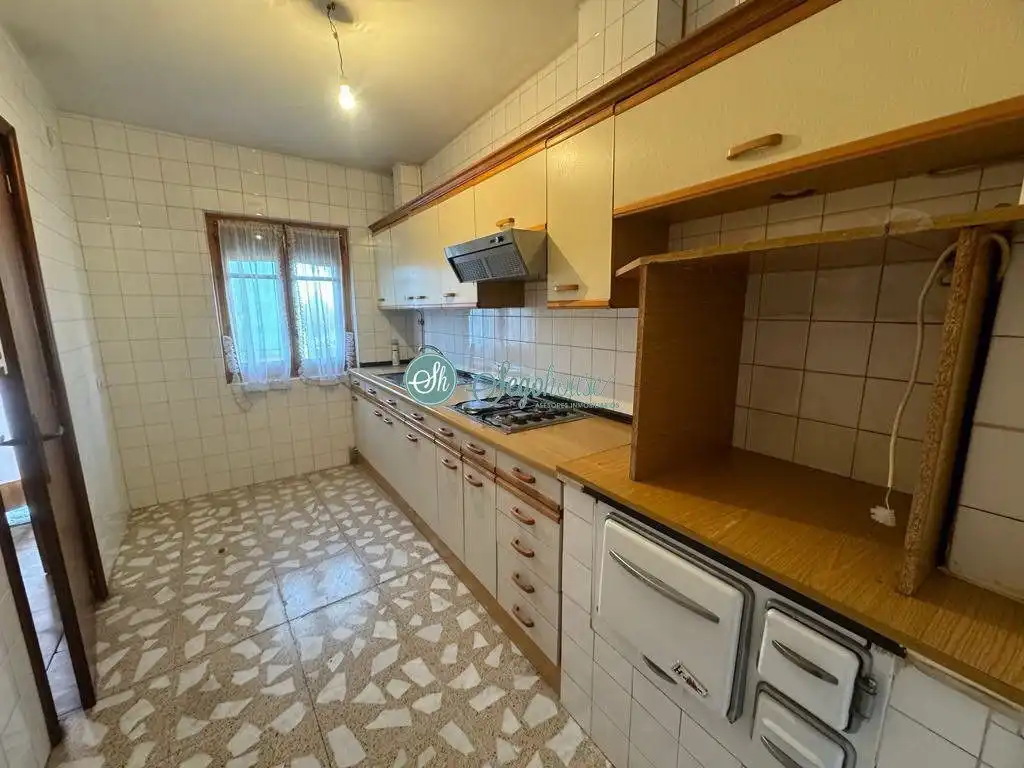 Kitchen of Houses for sale in Segovia  with Heating and Terrace