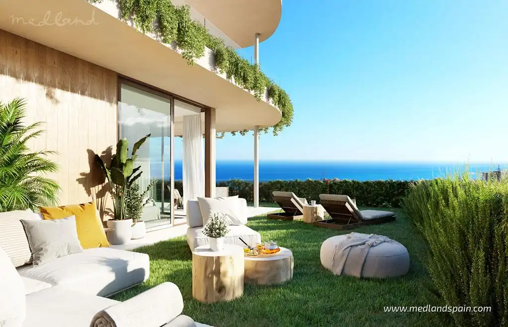 Apartment with pool for sale in Torreblanca del Sol