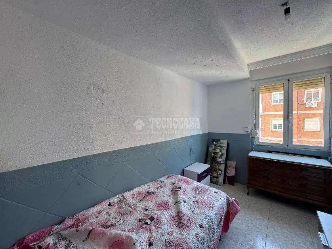 Bedroom of Flat for sale in Alcalá de Henares  with Heating