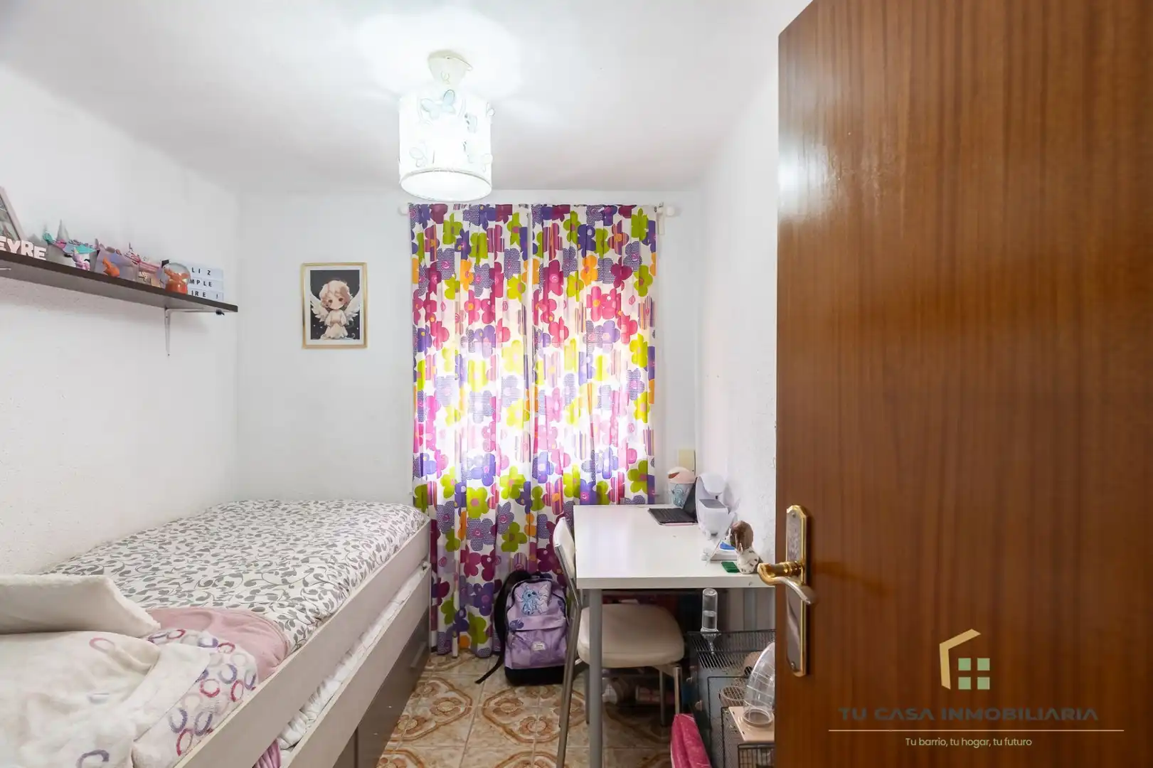 Schlafzimmer von Wohnung zum Verkauf in Badalona mit Klimaanlage