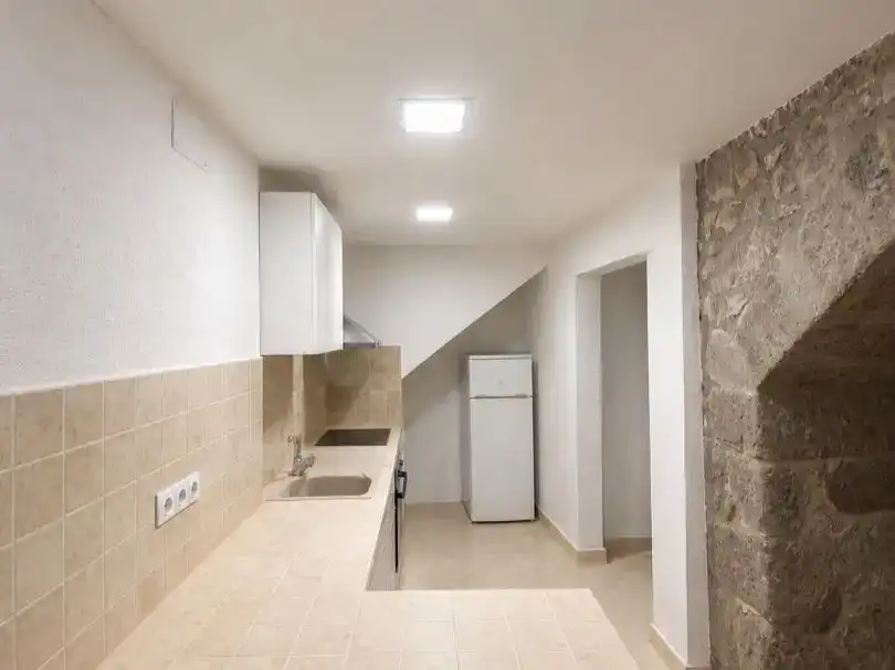 Kitchen of Flat for rent in Torroella de Fluvià  with Furnished