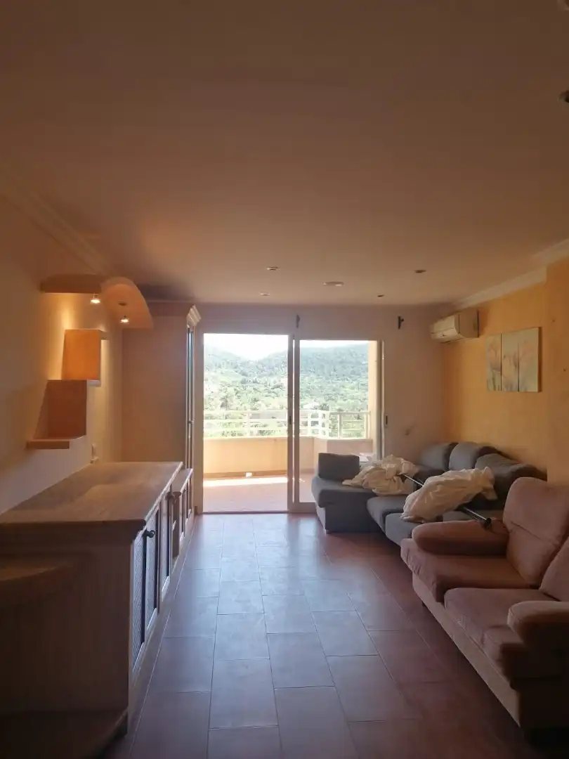 Sala d'estar de Àtic en venda en Andratx amb Aire condicionat, Calefacció i Terrassa