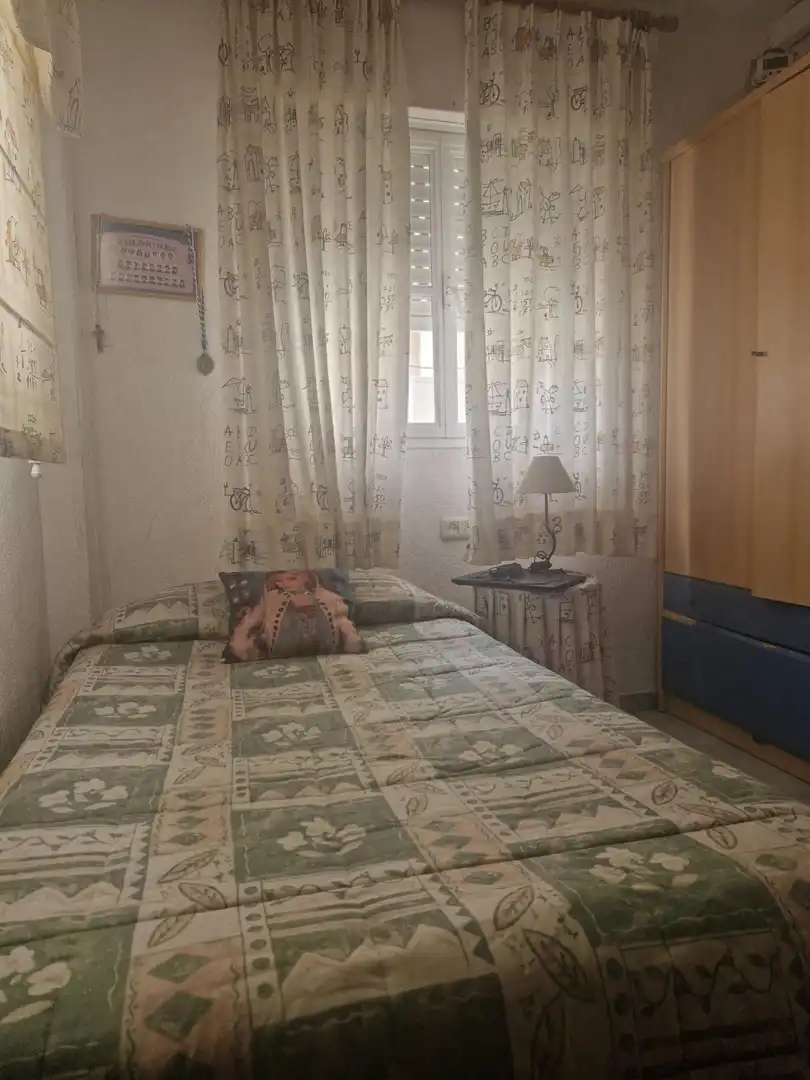 Dormitori de Casa adosada en venda en Jerez de la Frontera amb Aire condicionat, Calefacció i Terrassa