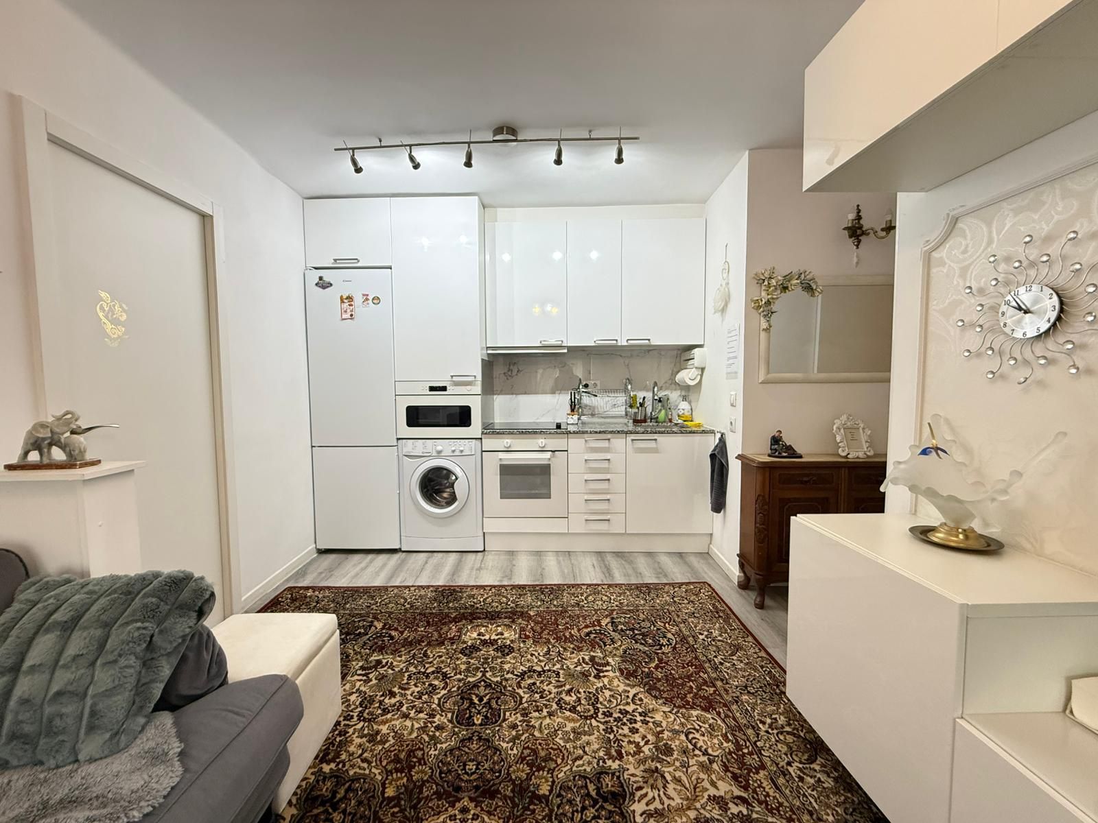 Kitchen of Flat for sale in Badalona
