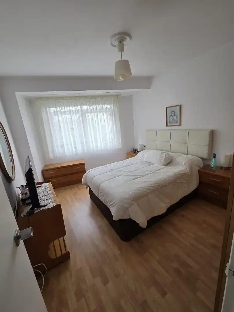 Habitación de Piso en venta en Ponteceso con Parquet, Amueblado y Horno
