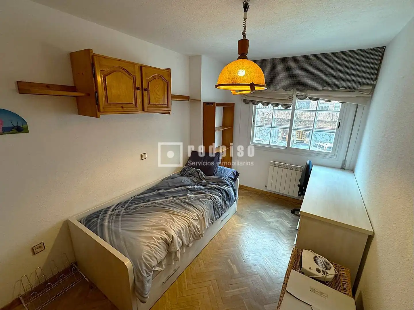 Schlafzimmer von Wohnung zum Verkauf in Coslada mit Heizung, Privatgarten und Terrasse