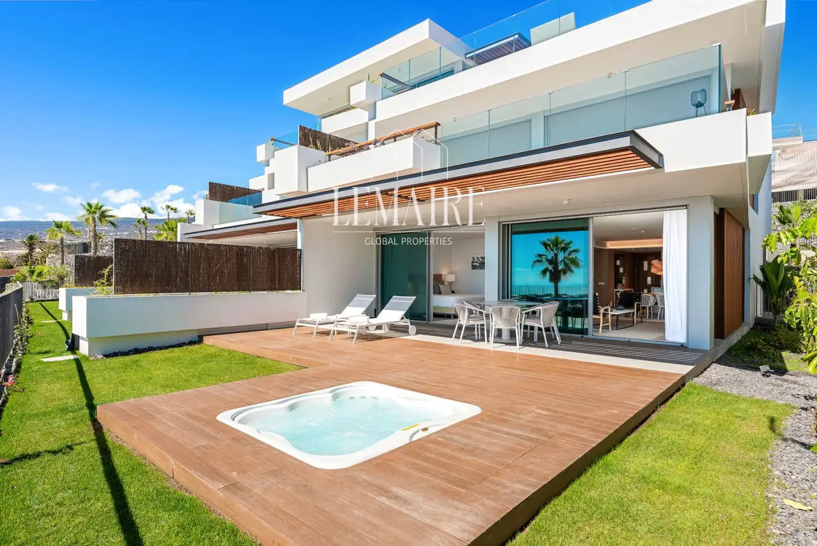 Duplex with pool for sale in C. Emilia Pardo Bazán, imagen 2