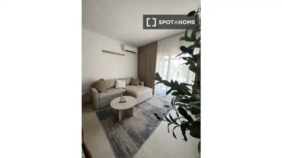 Sala d'estar de Apartament per a compartir en Mijas amb Aire condicionat, Terrassa i Moblat