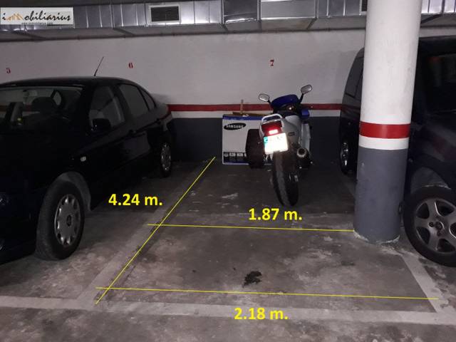 Garaje en Alquiler en Passeig fabra i puig en Vilapicina i la Torre Llobeta