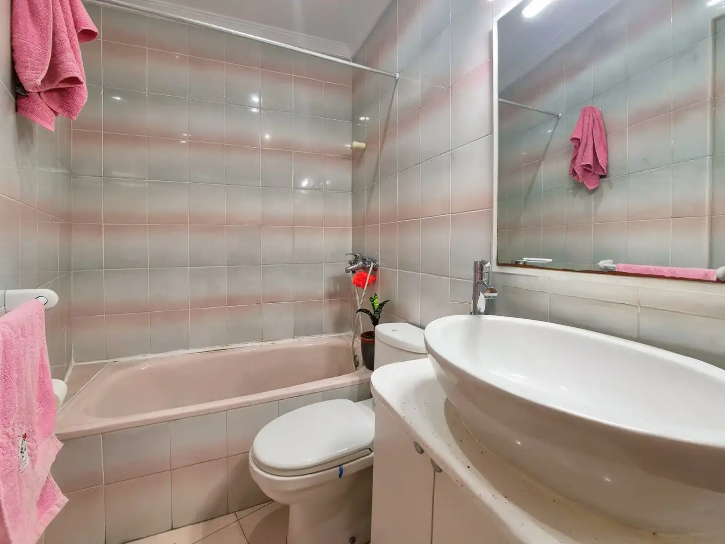 Bany de Casa o xalet en venda en Las Palmas de Gran Canaria amb Terrassa i Traster