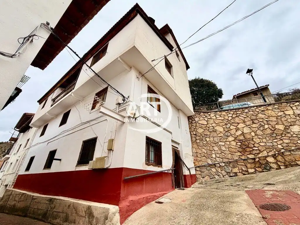 Vista exterior de Finca rústica en venda en Alcalá de la Selva amb Calefacció i Moblat