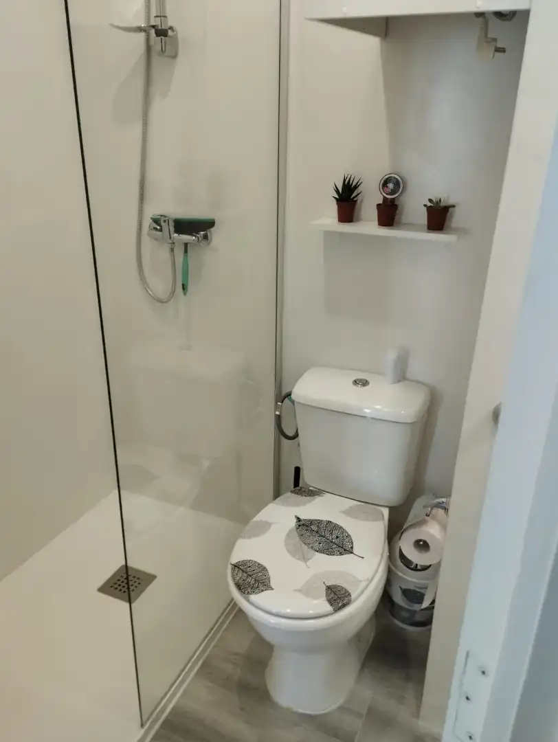 Badezimmer von Wohnungen zum Verkauf in Dénia mit Heizung, Abstellraum und Möbliert