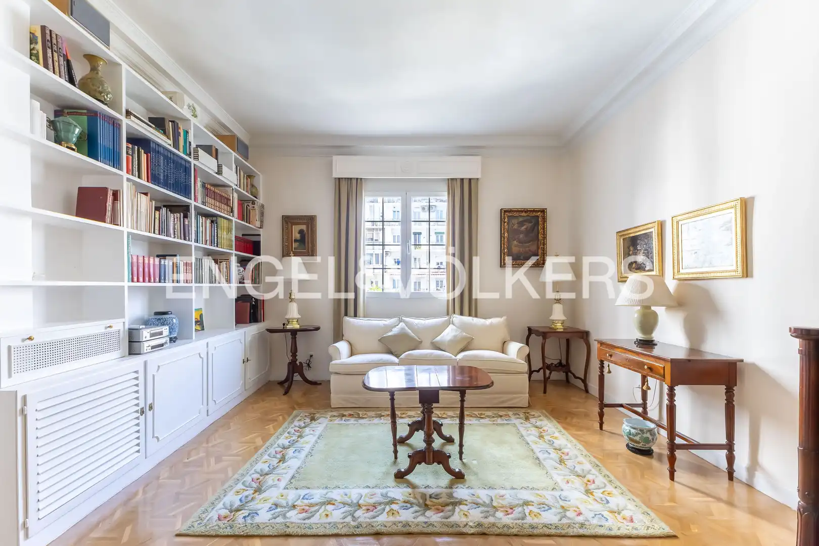 Wohnzimmer von Wohnung zum Verkauf in  Madrid Capital mit Klimaanlage, Heizung und Parkett