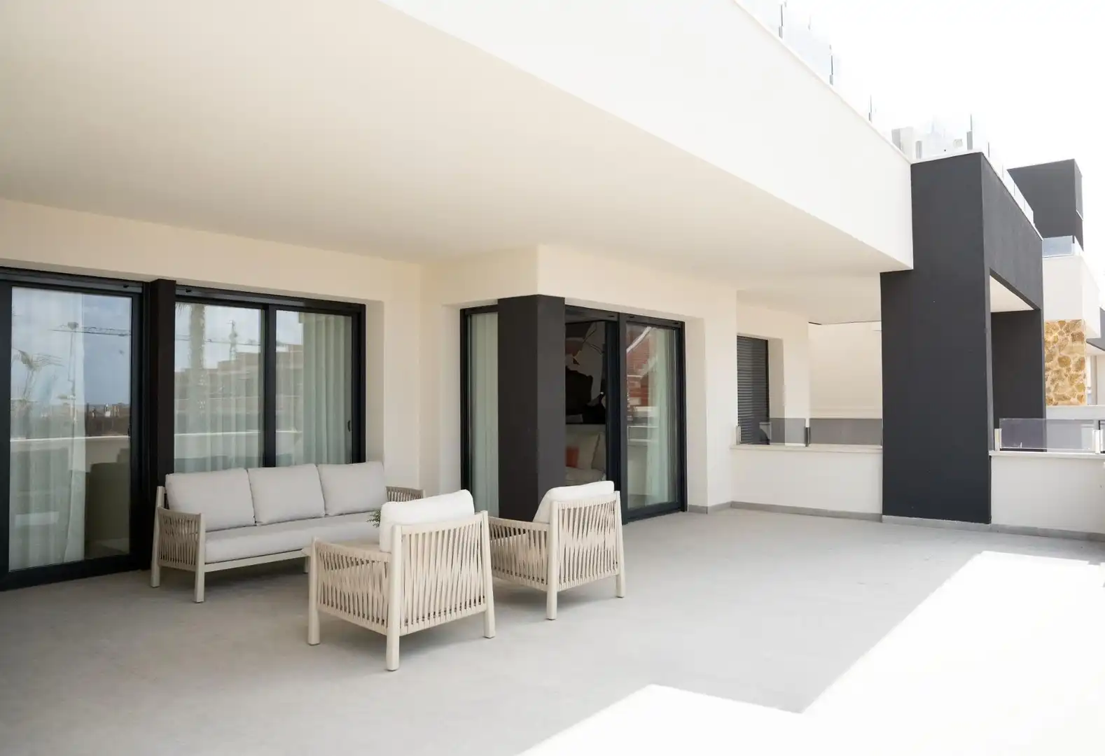 Terrassa de Casa o xalet en venda en Rojales amb Aire condicionat, Jardí privat i Terrassa