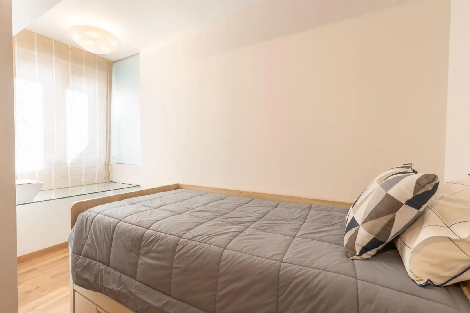 Habitación de Ático en venta en Granada con Aire acondicionado, Calefacción y Terraza